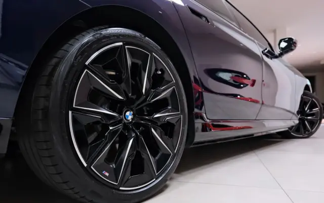 BMW I7 105.7kWh xDrive60 M Sport