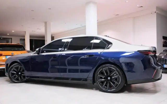 BMW I7 105.7kWh xDrive60 M Sport