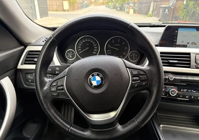 BMW 3GT 318d Advantage