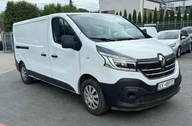 RENAULT Trafic Long Max L2 L2H1 przebieg tylko 83000 