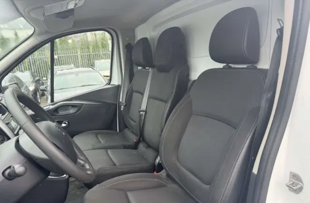 RENAULT Trafic Long Max L2 L2H1 przebieg tylko 83000 