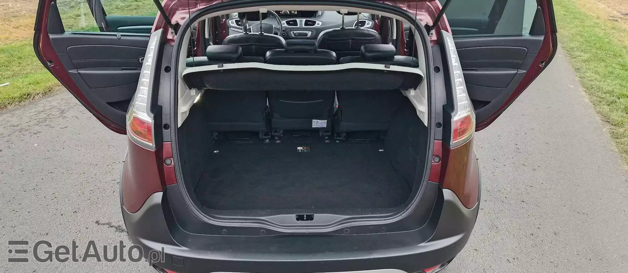 RENAULT Scenic Xmod 1.6 dCi Energy Bose Edition