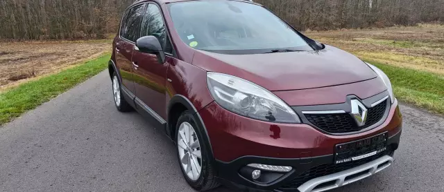 RENAULT Scenic Xmod 1.6 dCi Energy Bose Edition