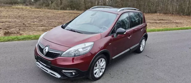 RENAULT Scenic Xmod 1.6 dCi Energy Bose Edition