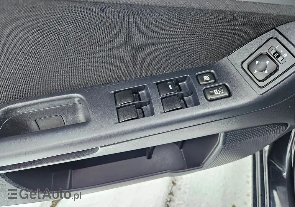 MITSUBISHI Lancer 1.8 Instyle