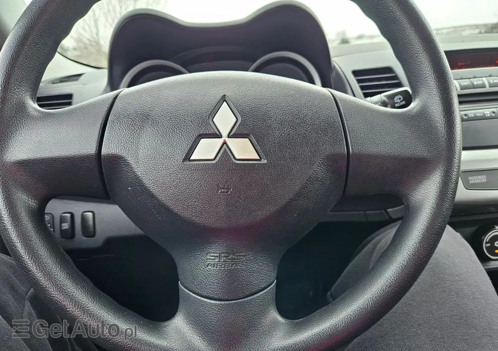 MITSUBISHI Lancer 1.8 Instyle