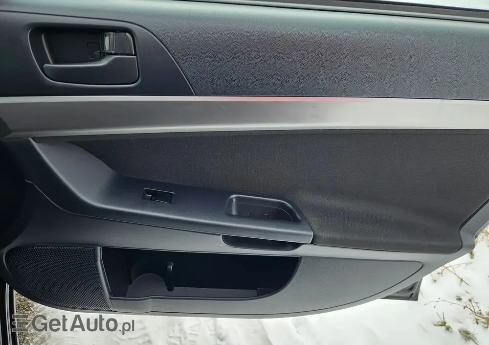 MITSUBISHI Lancer 1.8 Instyle