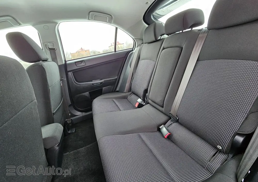 MITSUBISHI Lancer 1.8 Instyle