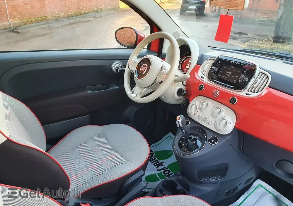 FIAT 500 1.2 8V Lounge Euro6