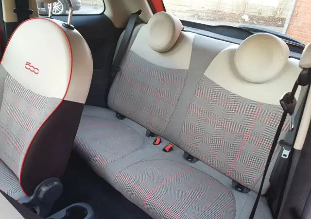 FIAT 500 1.2 8V Lounge Euro6