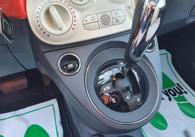 FIAT 500 1.2 8V Lounge Euro6