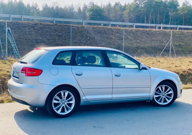AUDI A3 Sportback 1.4 TFSI Ambition