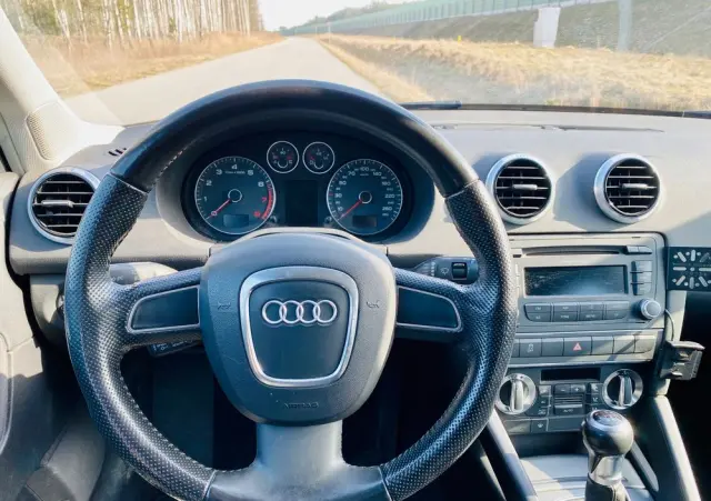 AUDI A3 Sportback 1.4 TFSI Ambition
