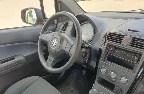 SUZUKI Splash 