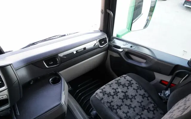 SCANIA R 450 / RETARDER / KLIMATYZACJA  POSTOJOWA 