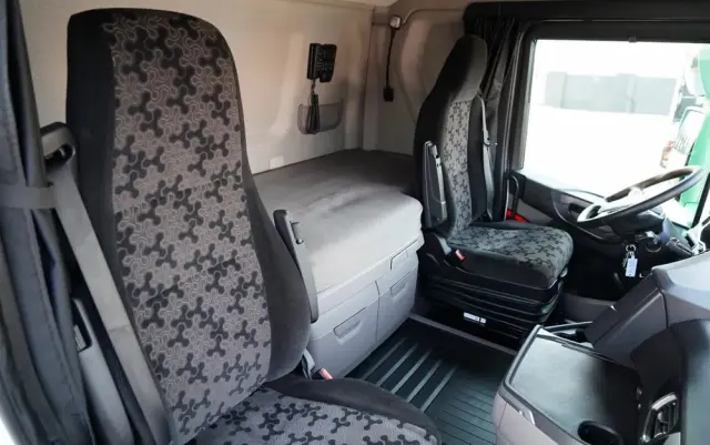 SCANIA R 450 / RETARDER / KLIMATYZACJA  POSTOJOWA 