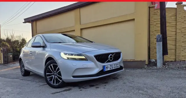 VOLVO V40 D2 RDesign
