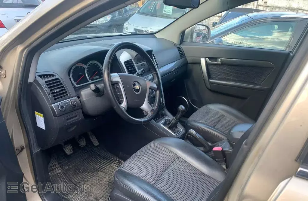 CHEVROLET Captiva 