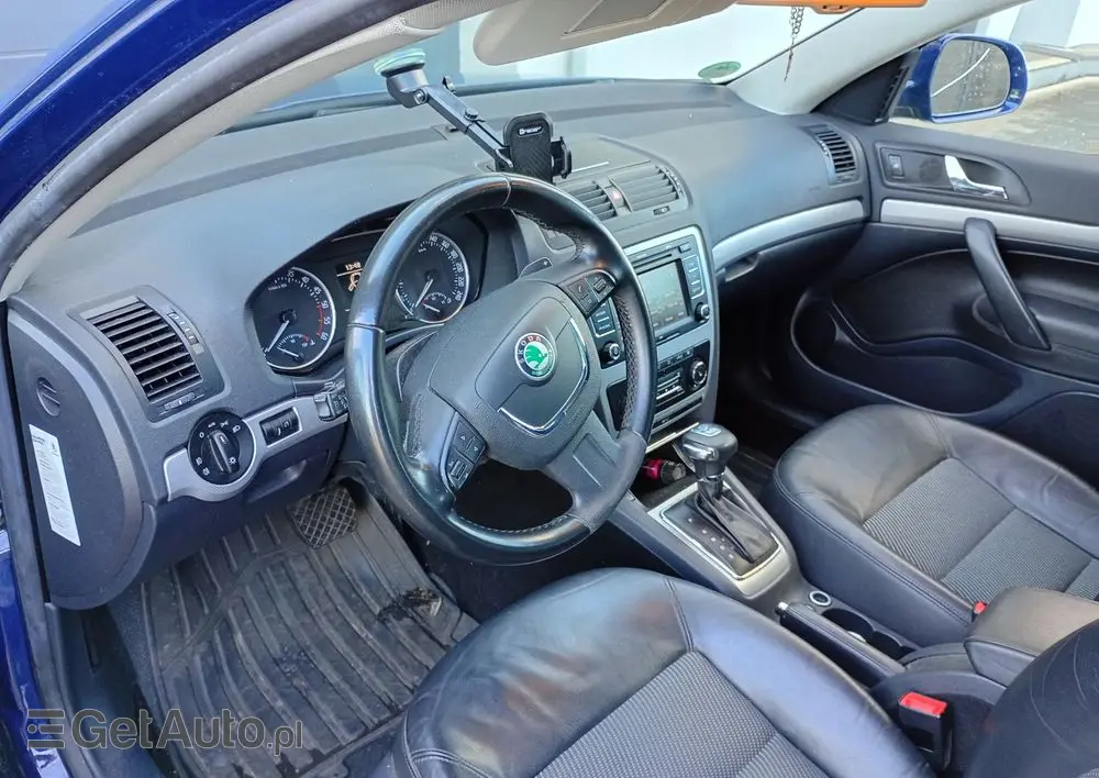 SKODA Octavia 1.6 TDI Ambiente DSG