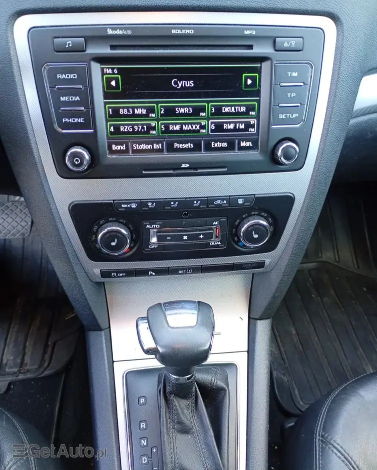 SKODA Octavia 1.6 TDI Ambiente DSG