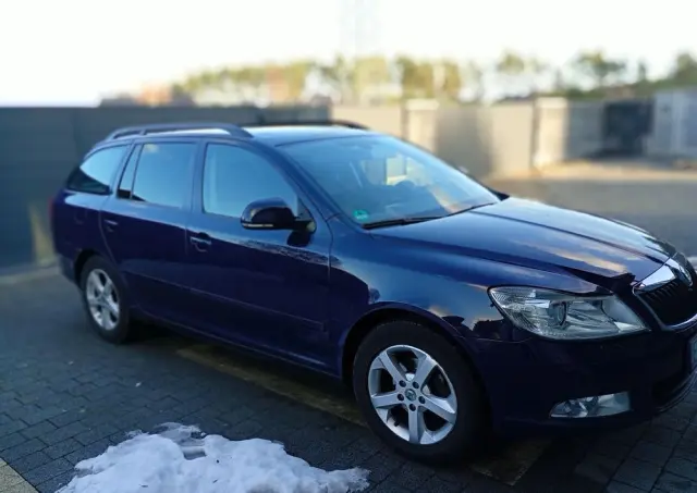 SKODA Octavia 1.6 TDI Ambiente DSG