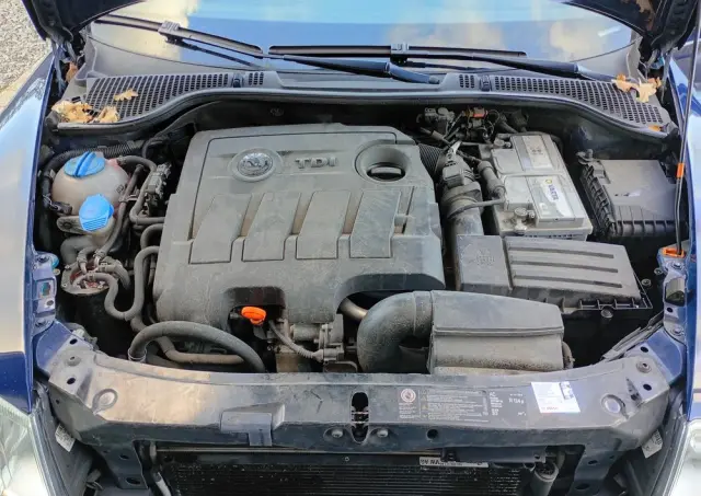 SKODA Octavia 1.6 TDI Ambiente DSG