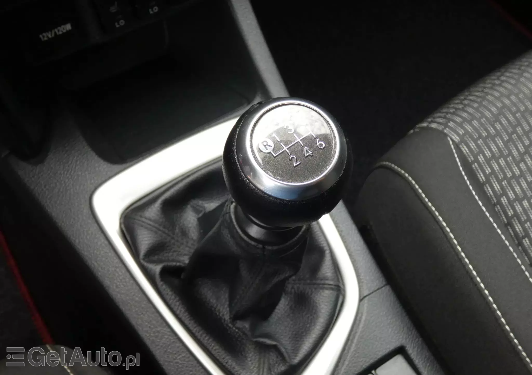 TOYOTA Auris 1.6 Valvematic Executive