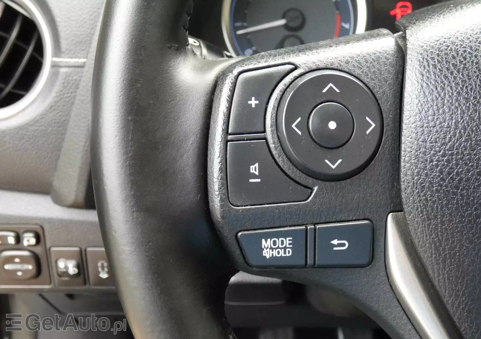 TOYOTA Auris 1.6 Valvematic Executive