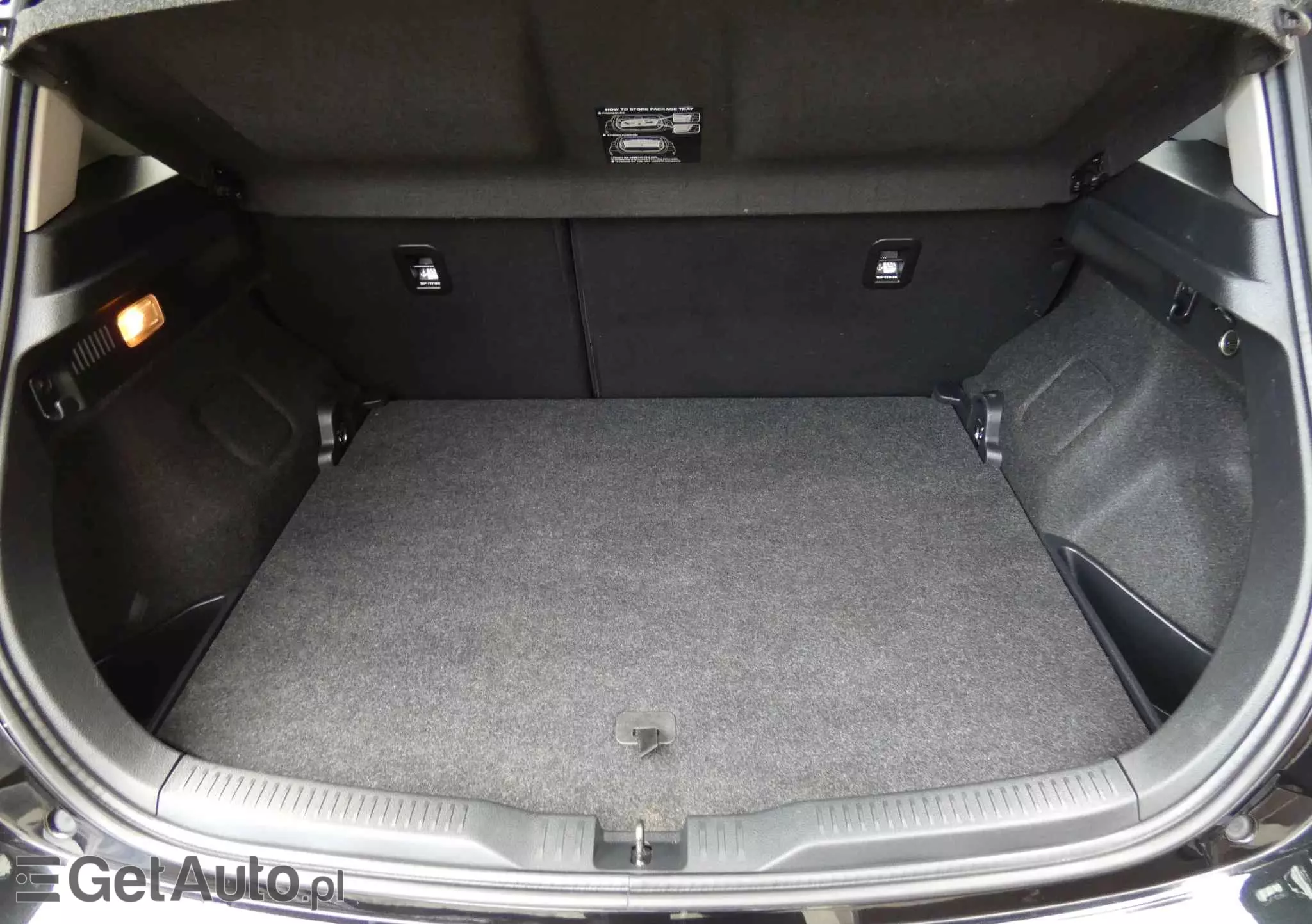 TOYOTA Auris 1.6 Valvematic Executive