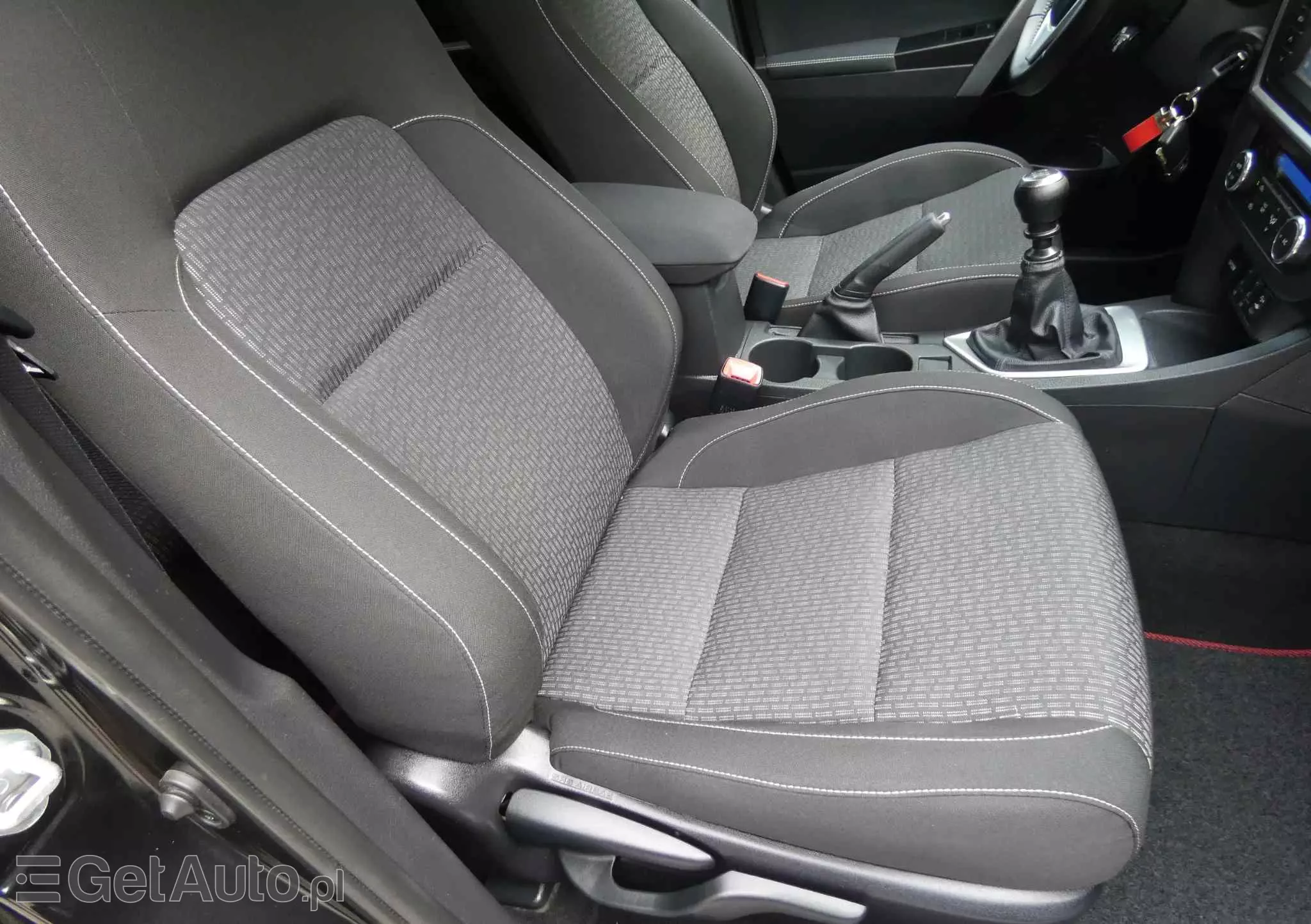 TOYOTA Auris 1.6 Valvematic Executive