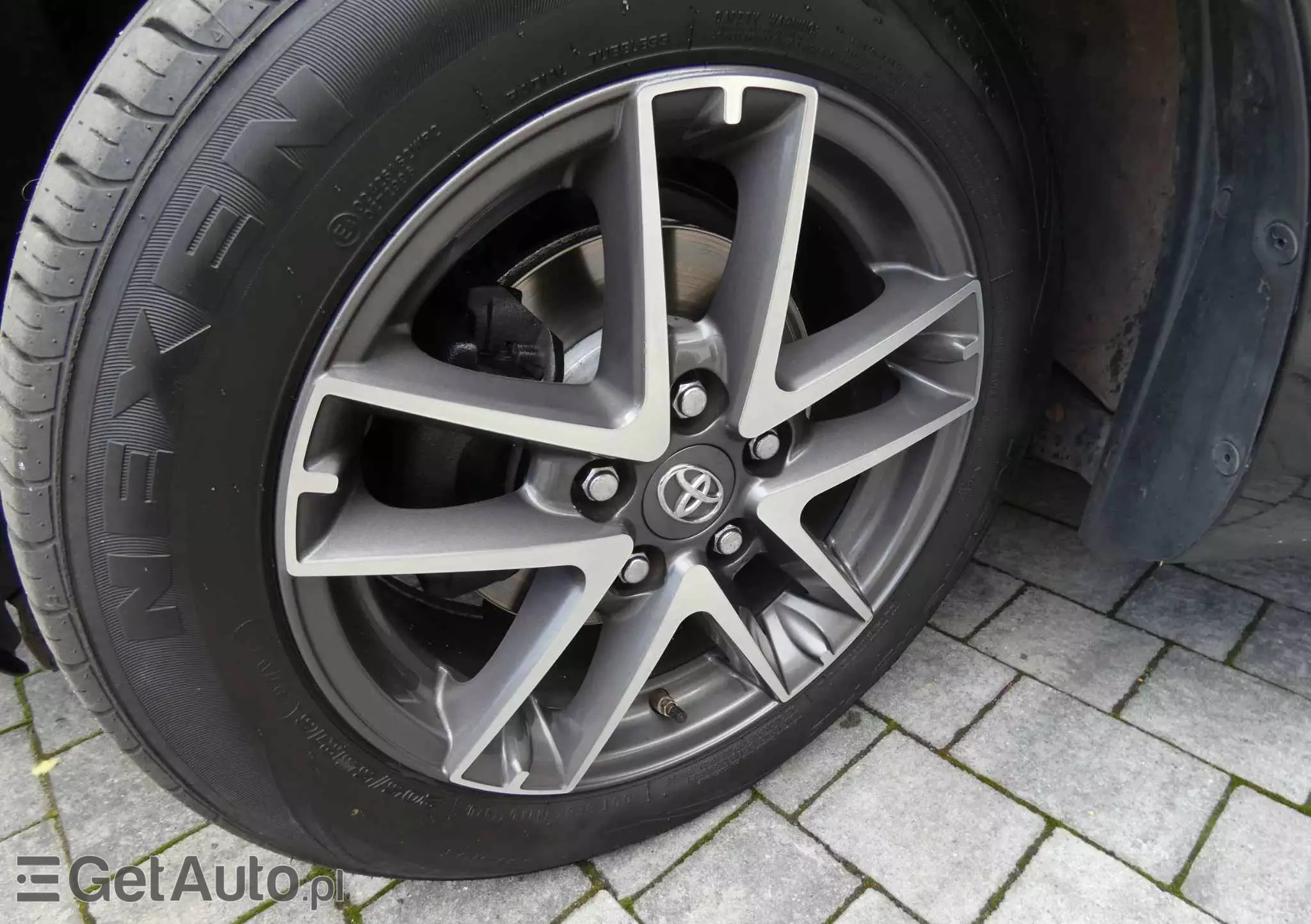 TOYOTA Auris 1.6 Valvematic Executive