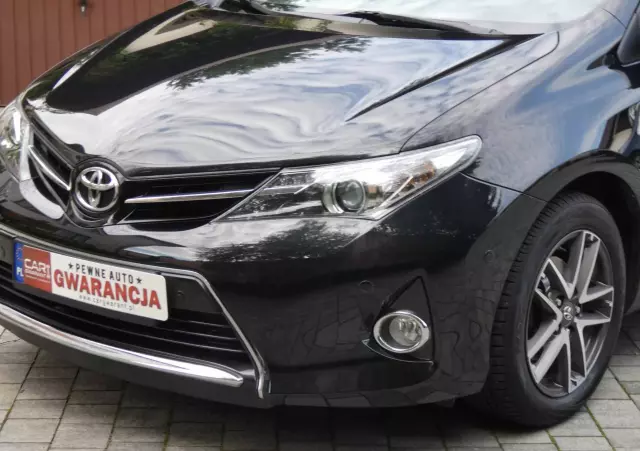 TOYOTA Auris 1.6 Valvematic Executive