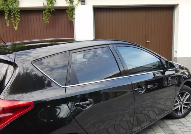 TOYOTA Auris 1.6 Valvematic Executive