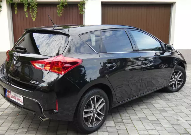 TOYOTA Auris 1.6 Valvematic Executive