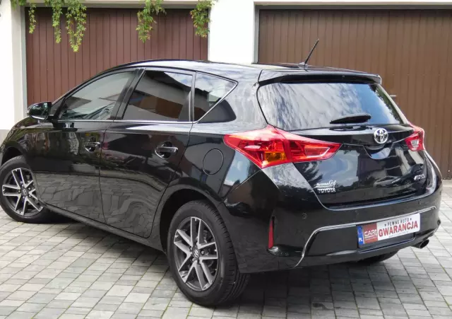 TOYOTA Auris 1.6 Valvematic Executive