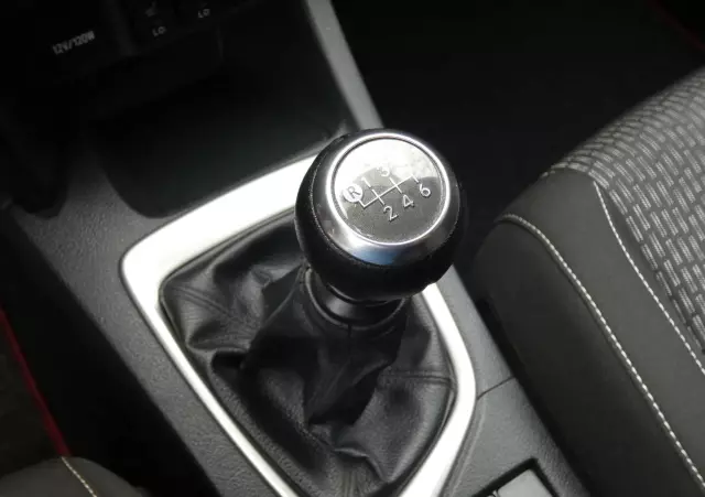 TOYOTA Auris 1.6 Valvematic Executive