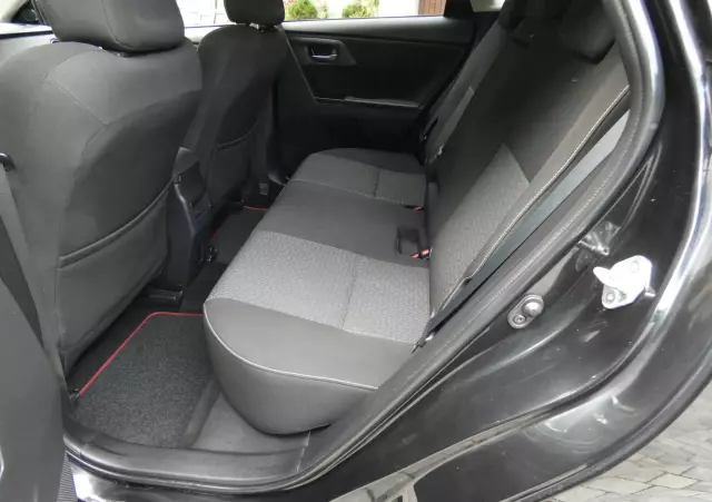 TOYOTA Auris 1.6 Valvematic Executive