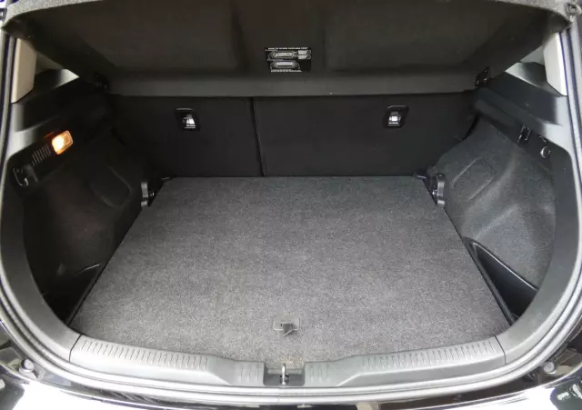 TOYOTA Auris 1.6 Valvematic Executive