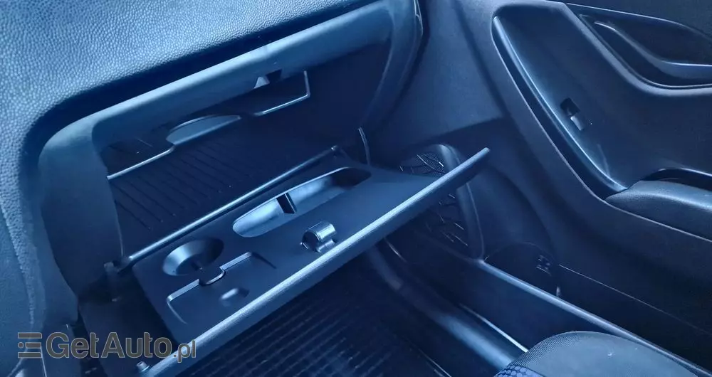 HYUNDAI Ix20 1.4 Premium