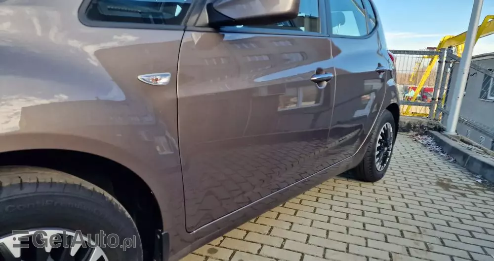 HYUNDAI Ix20 1.4 Premium