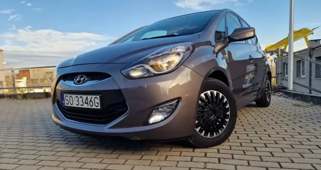 HYUNDAI Ix20 1.4 Premium