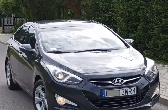 HYUNDAI I40 1.7 CRDi (116 KM)