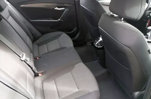 HYUNDAI I40 1.7 CRDi (116 KM)