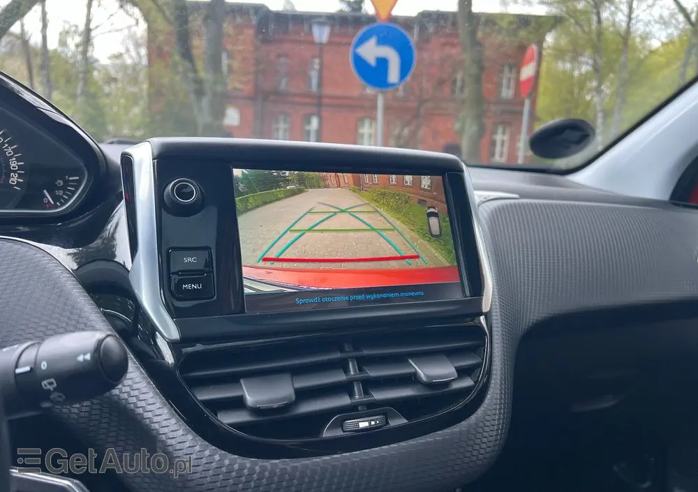 PEUGEOT 208 1.6 BlueHDi Allure S&S