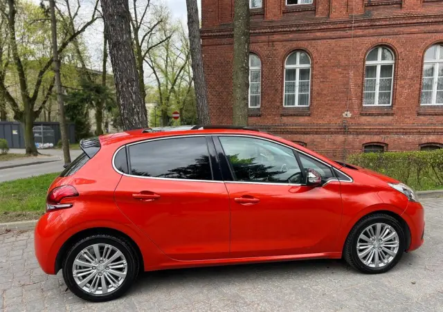 PEUGEOT 208 1.6 BlueHDi Allure S&S