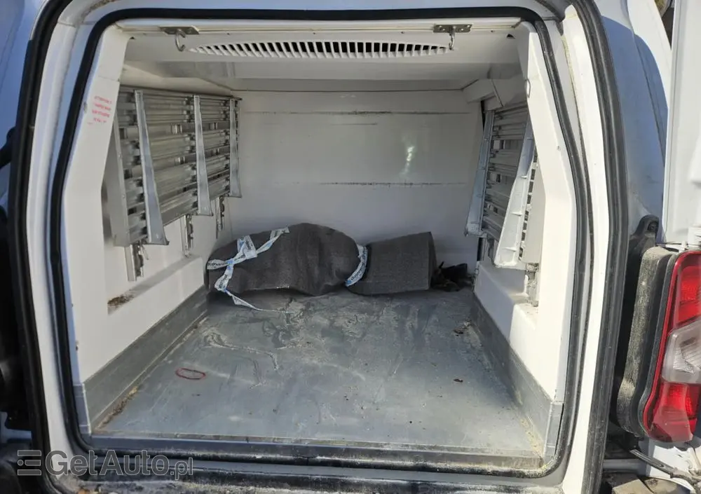 PEUGEOT PARTNER 1.5d CHŁODNIA LAMBERET ,KERSTNER 