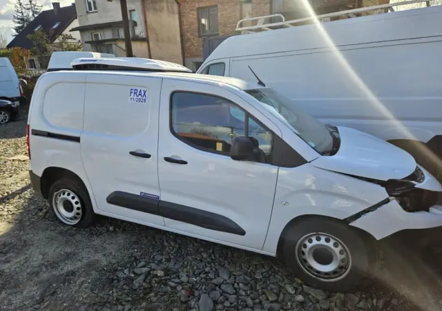 PEUGEOT PARTNER 1.5d CHŁODNIA LAMBERET ,KERSTNER 
