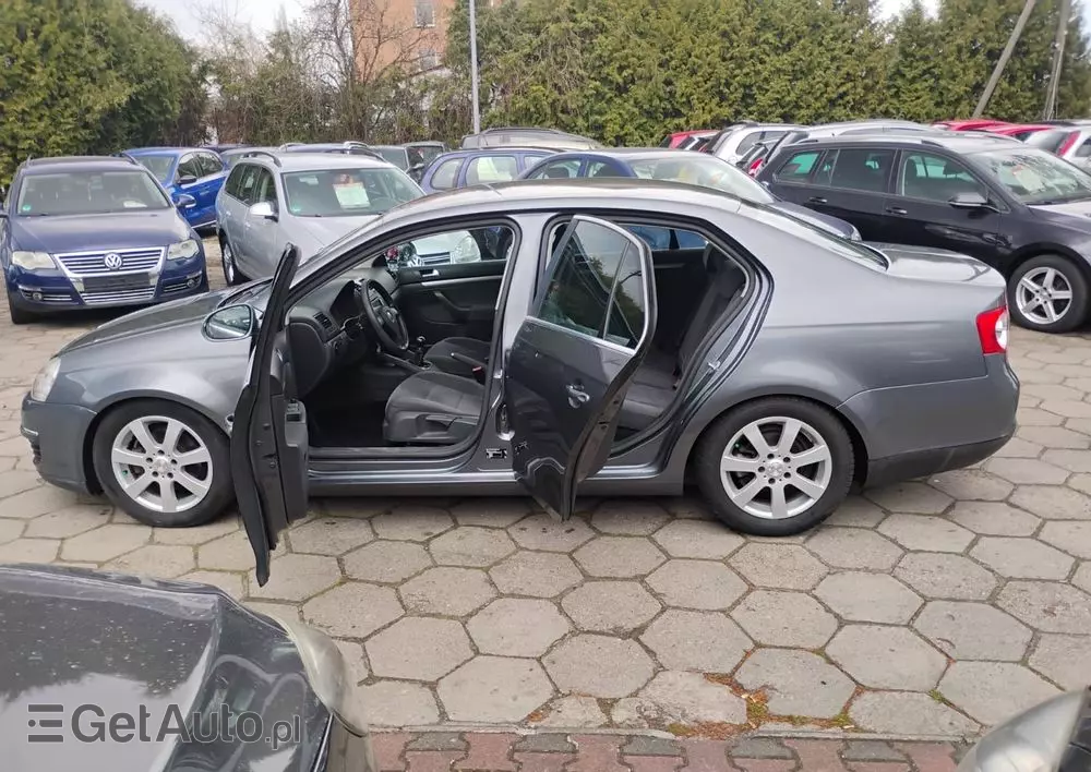 VOLKSWAGEN Jetta 1.9 TDI Comfortline