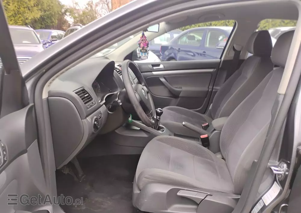 VOLKSWAGEN Jetta 1.9 TDI Comfortline