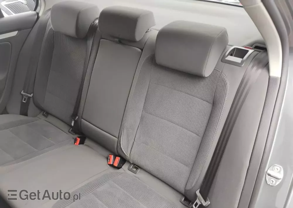 VOLKSWAGEN Jetta 1.9 TDI Comfortline